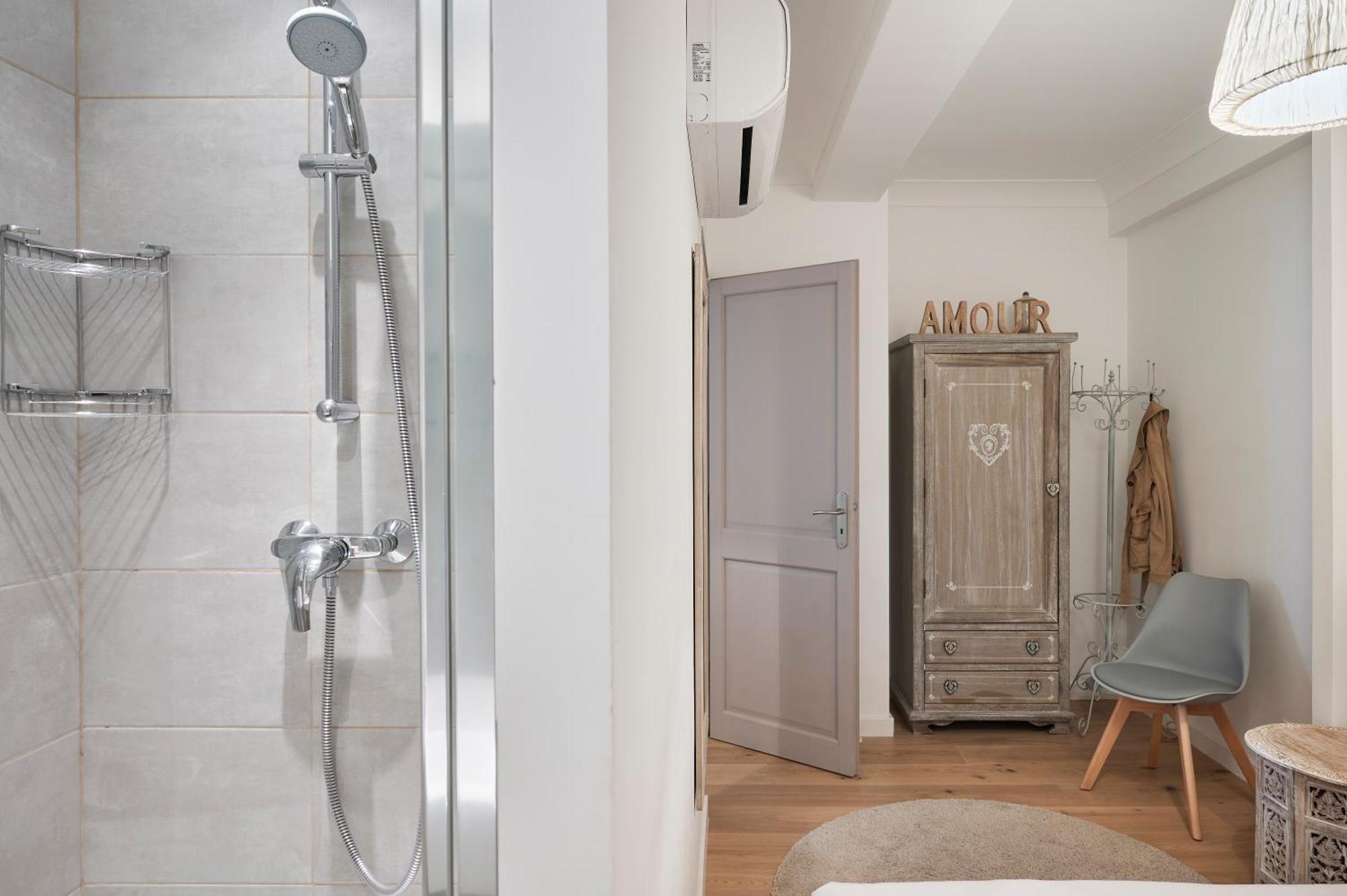 Center, 110m2, 3br & 3bth, Terrace * Cannes