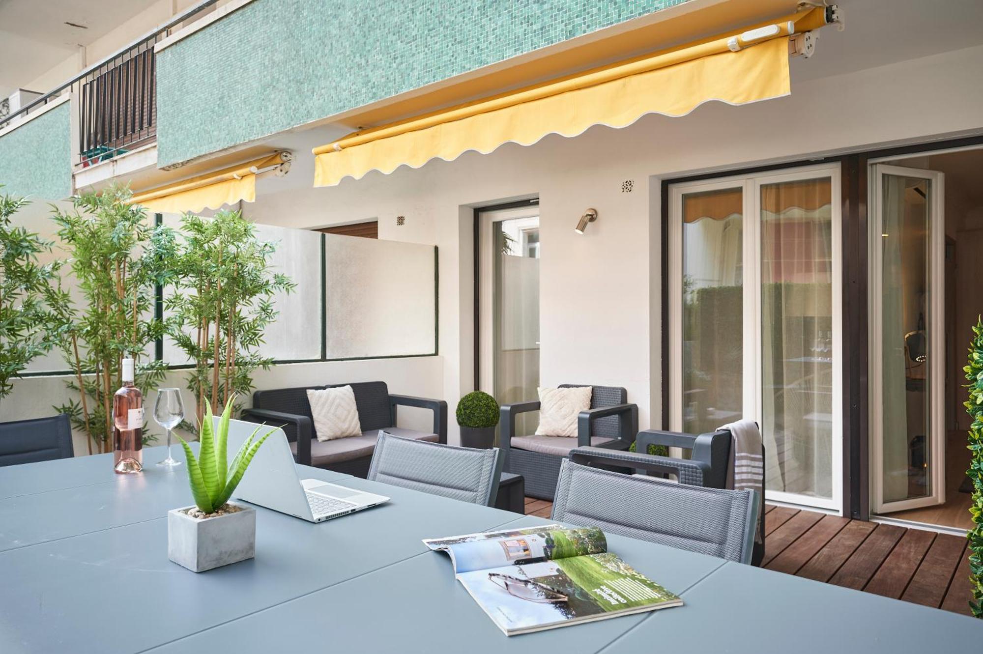 Center, 110m2, 3br & 3bth, Terrace Appartement Cannes